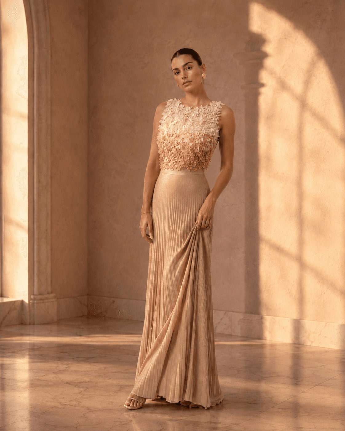 Rochie Elisabetta Franchi — dantelă florală, fustă plisată, rose
